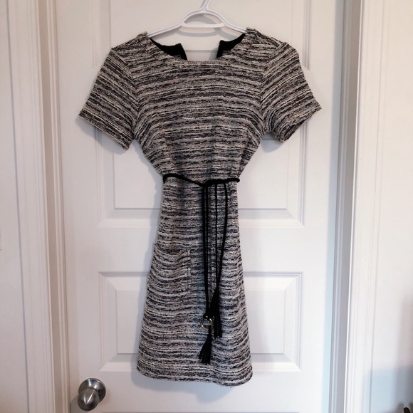 Cute dress for all seasons by LOFT - Picture 1 of 4